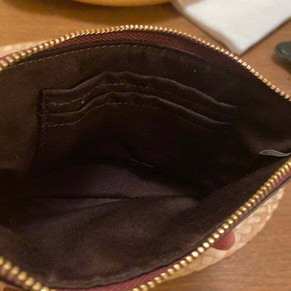 Coach Burgundy Red Crossgrain Leather  Corner Zip Wristlet 58032 - Picture 4 of 5